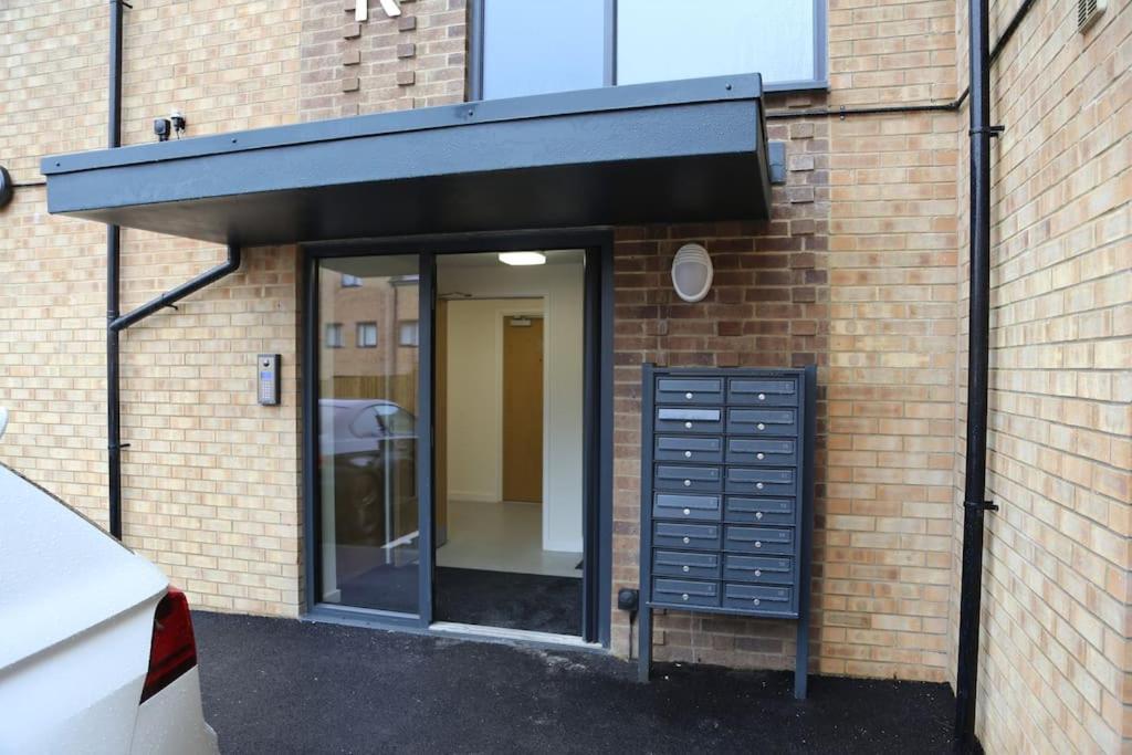 Luxury Ground Floor 2 Bedroom Apartment Free Wifi & Parking Sheffield Extérieur photo