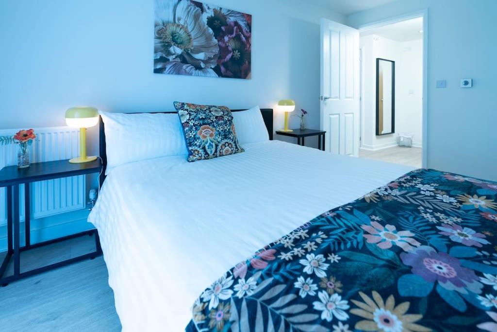 Luxury Ground Floor 2 Bedroom Apartment Free Wifi & Parking Sheffield Extérieur photo